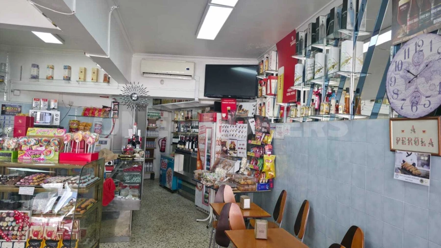 Loja para Venda em Falagueira-Venda Nova Foto 7