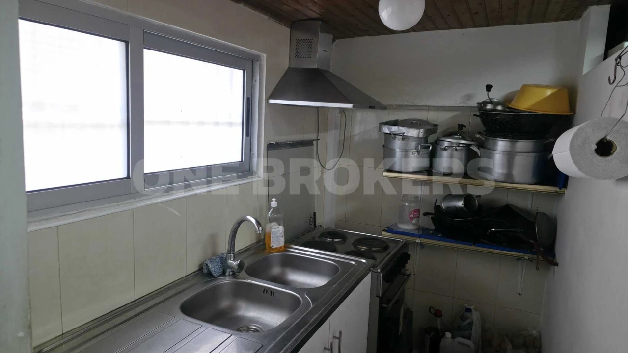 Loja para Venda em Falagueira-Venda Nova Foto 19