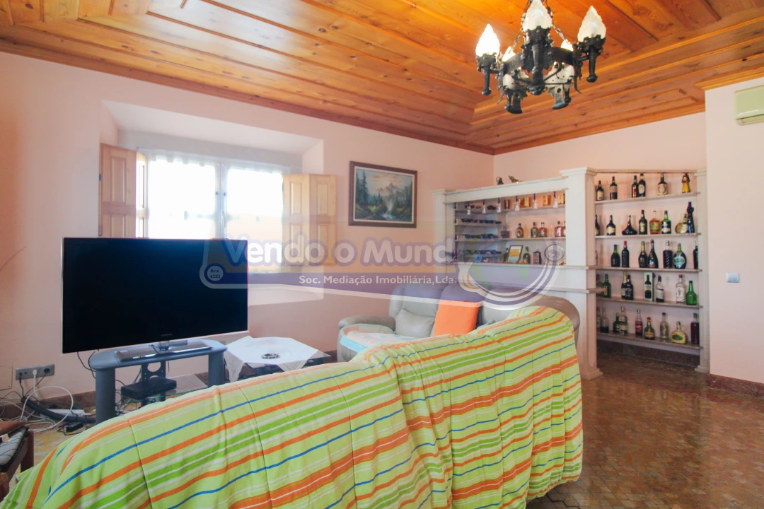 Moradia T4 para Venda em Fazendas de Almeirim Foto 19