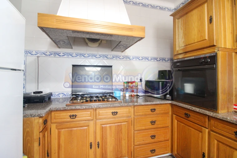 Moradia T4 para Venda em Fazendas de Almeirim Foto 14