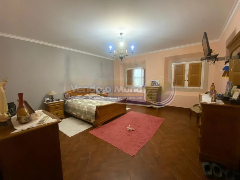 Moradia T4 para Venda em Fazendas de Almeirim Foto 17