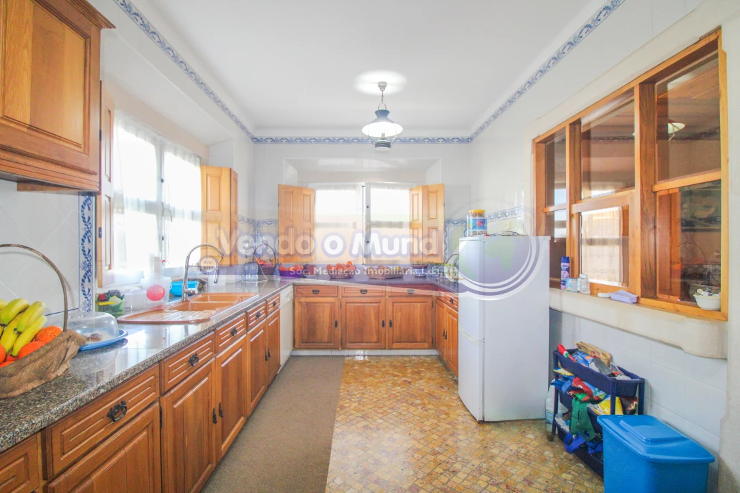 Moradia T4 para Venda em Fazendas de Almeirim Foto 12