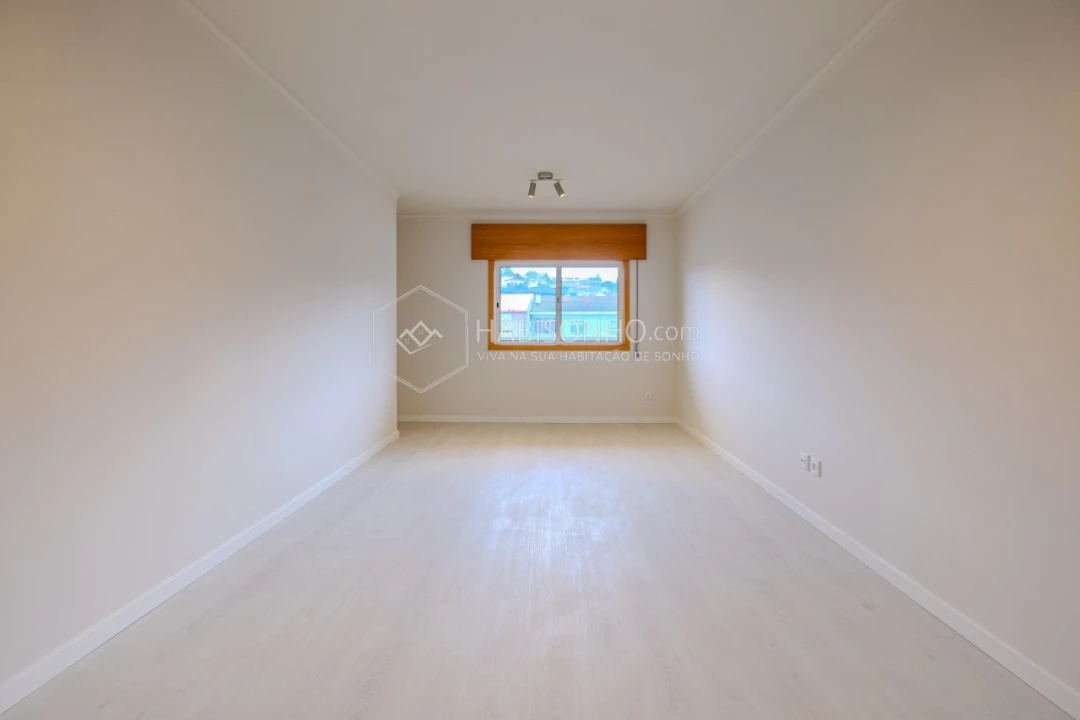 Apartamento T2 para Venda em Gondomar (São Cosme), Valbom e Jovim Foto 3