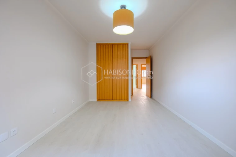 Apartamento T2 para Venda em Gondomar (São Cosme), Valbom e Jovim Foto 17