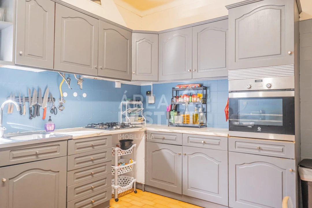 Moradia T4 para Venda em Quinta do Conde Foto 6