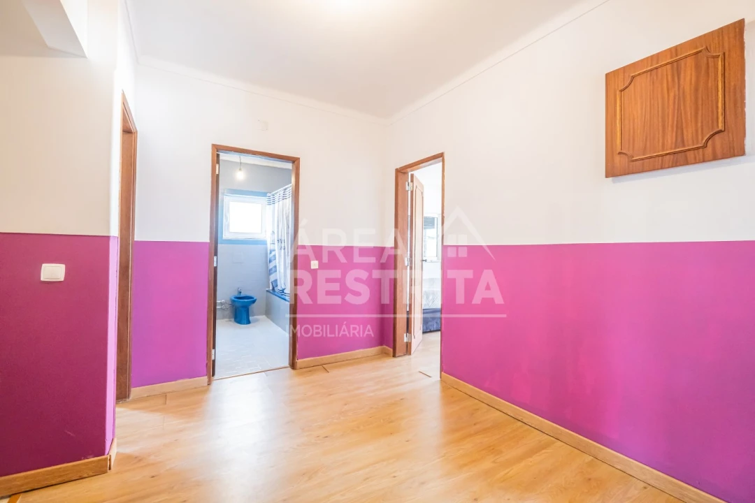 Moradia T4 para Venda em Quinta do Conde Foto 19