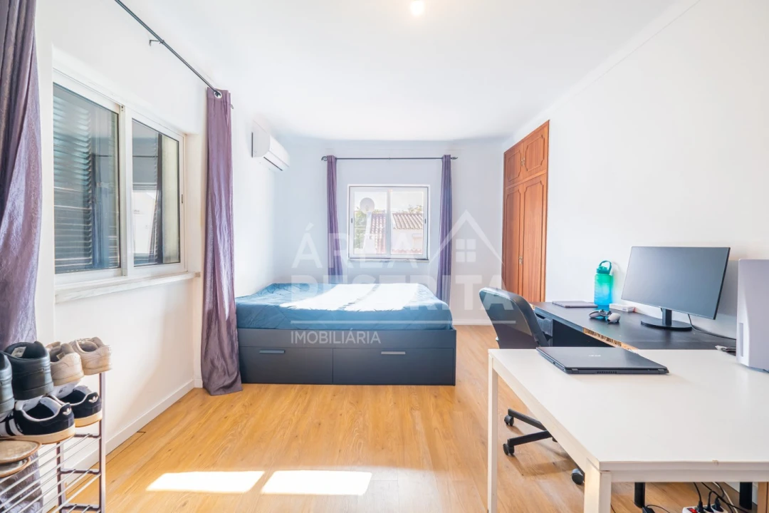 Moradia T4 para Venda em Quinta do Conde Foto 21