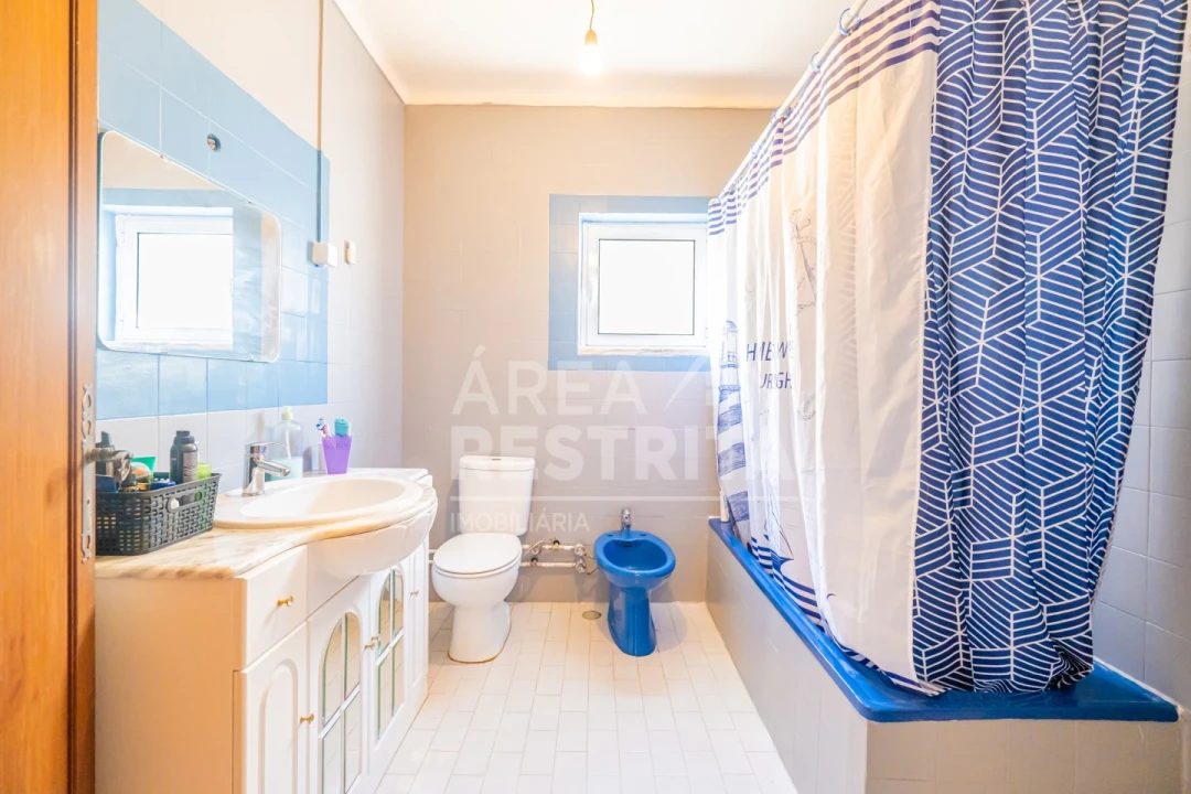 Moradia T4 para Venda em Quinta do Conde Foto 24