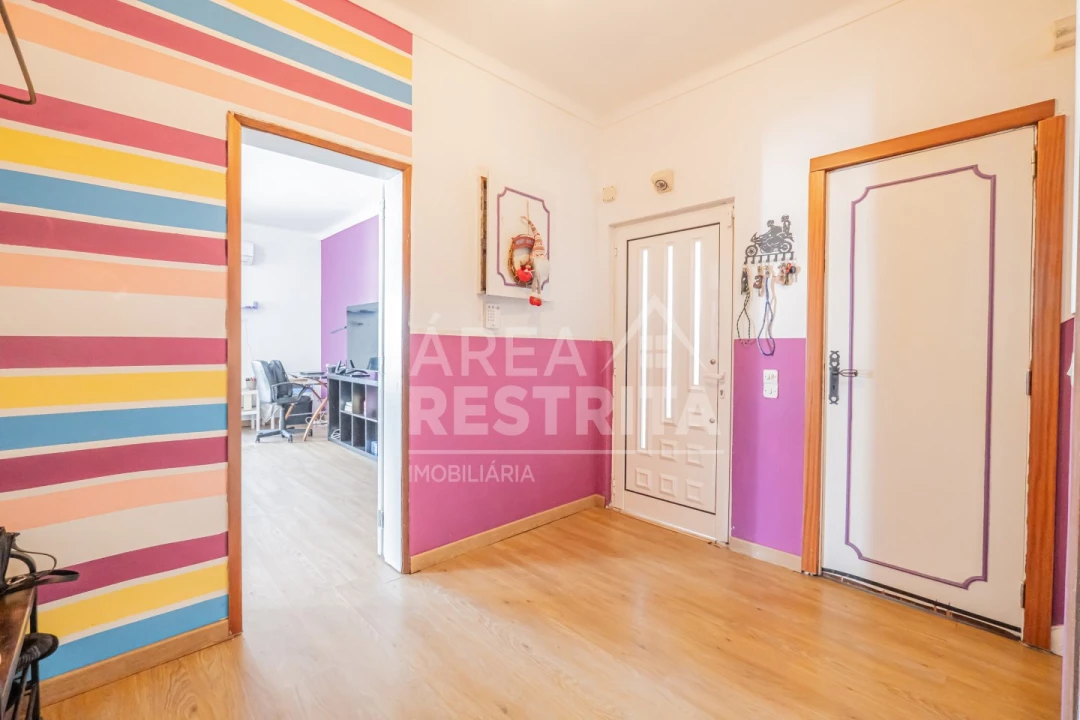 Moradia T4 para Venda em Quinta do Conde Foto 40