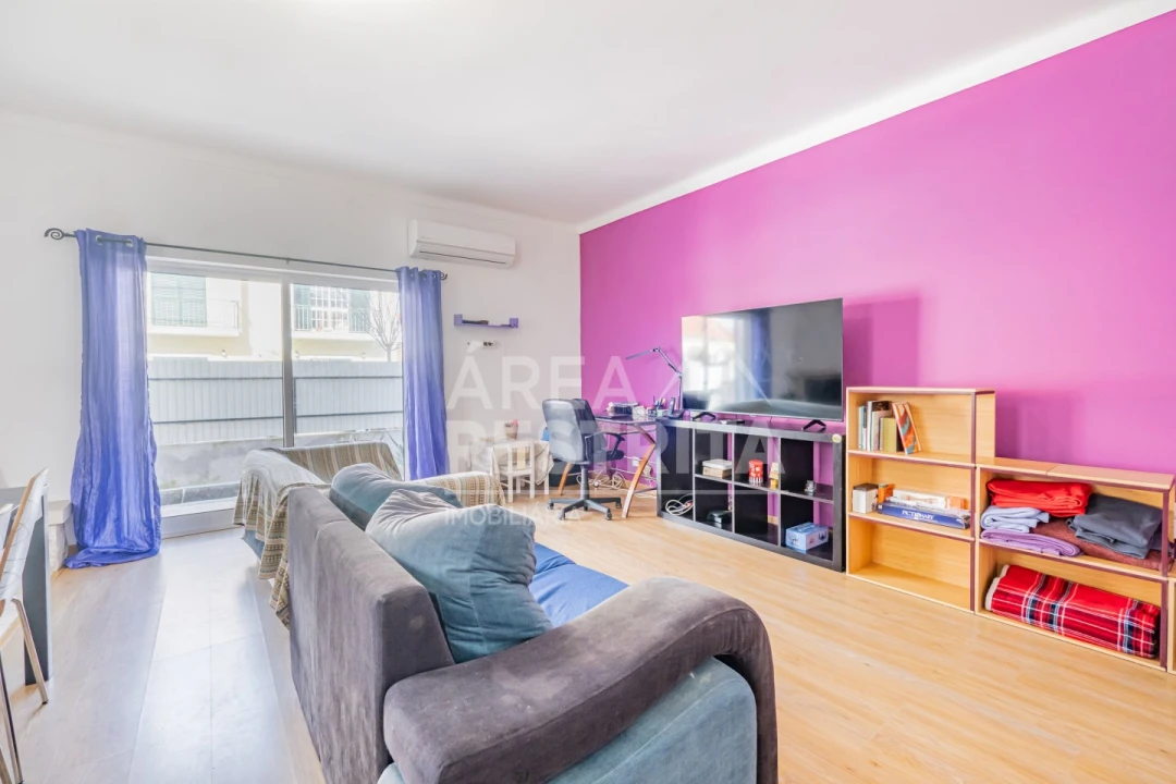 Moradia T4 para Venda em Quinta do Conde Foto 47