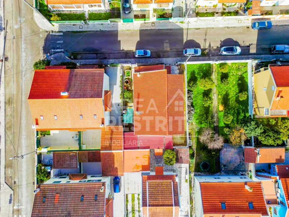 Moradia T4 para Venda em Quinta do Conde Foto 72