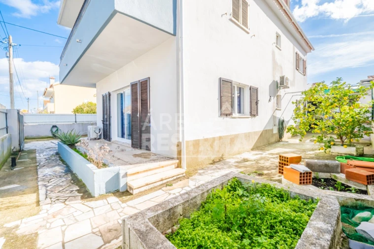 Moradia T4 para Venda em Quinta do Conde Foto 61