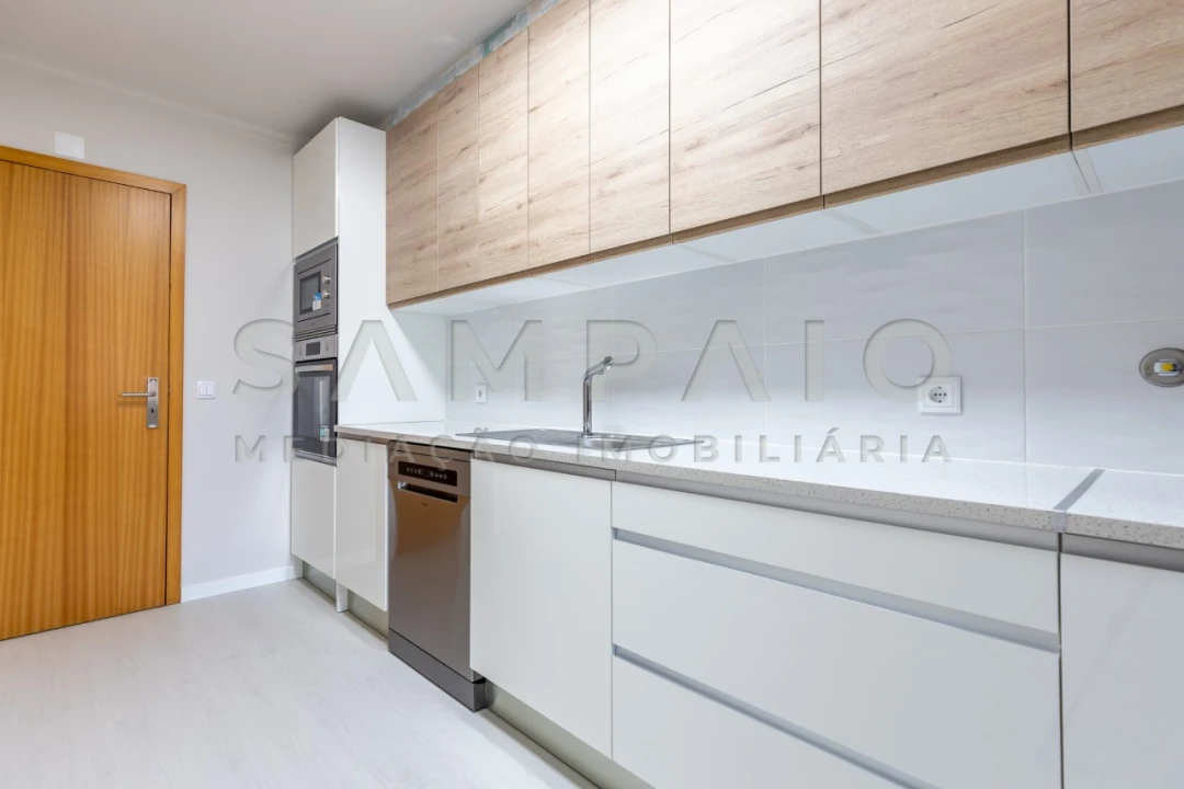 Apartamento T2 para Venda em Gondomar (São Cosme), Valbom e Jovim Foto 2