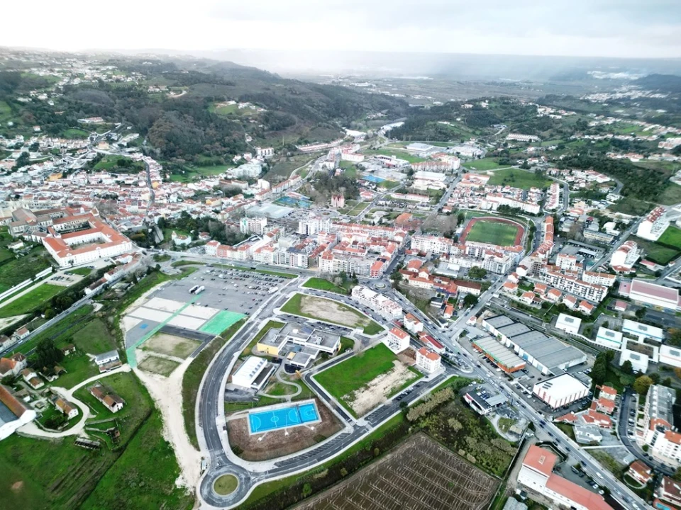 Apartamento T4 para Venda em Alcobaça e Vestiaria Foto 30