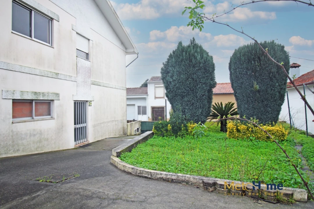 Moradia T3 para Venda em Serzedo e Perosinho Foto 52