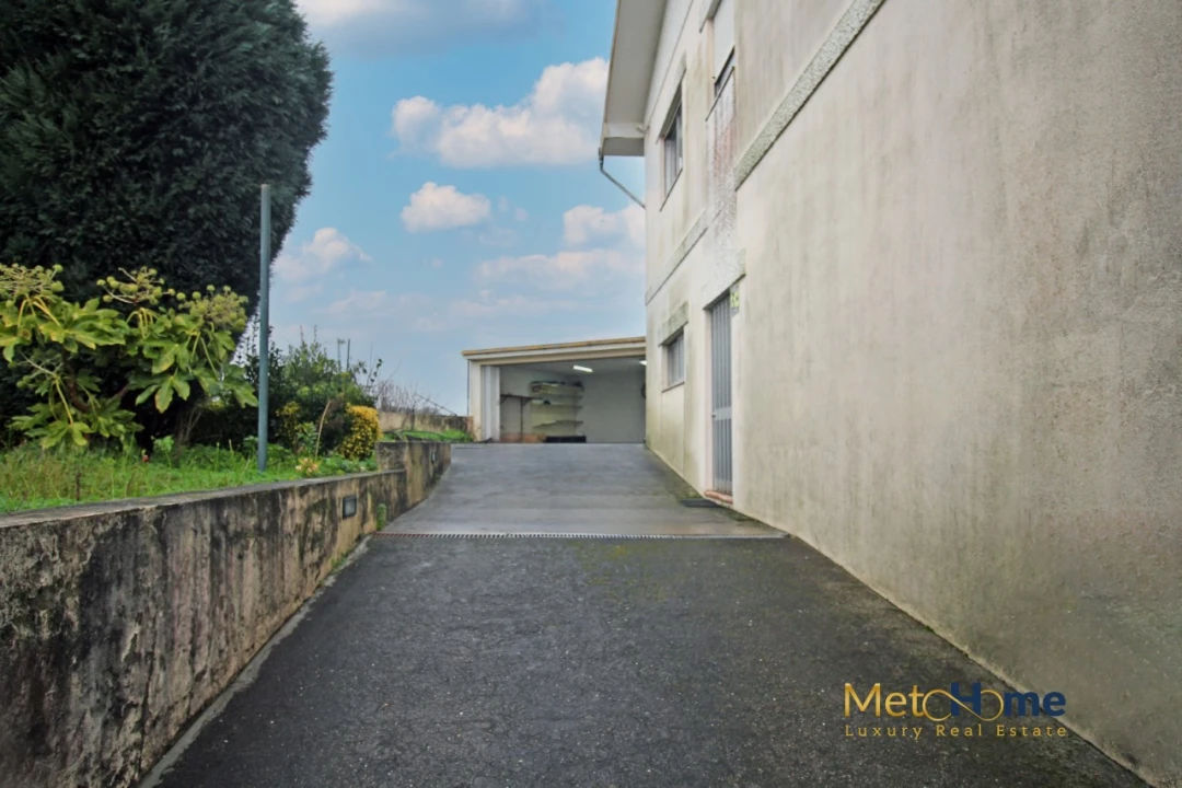 Moradia T3 para Venda em Serzedo e Perosinho Foto 55