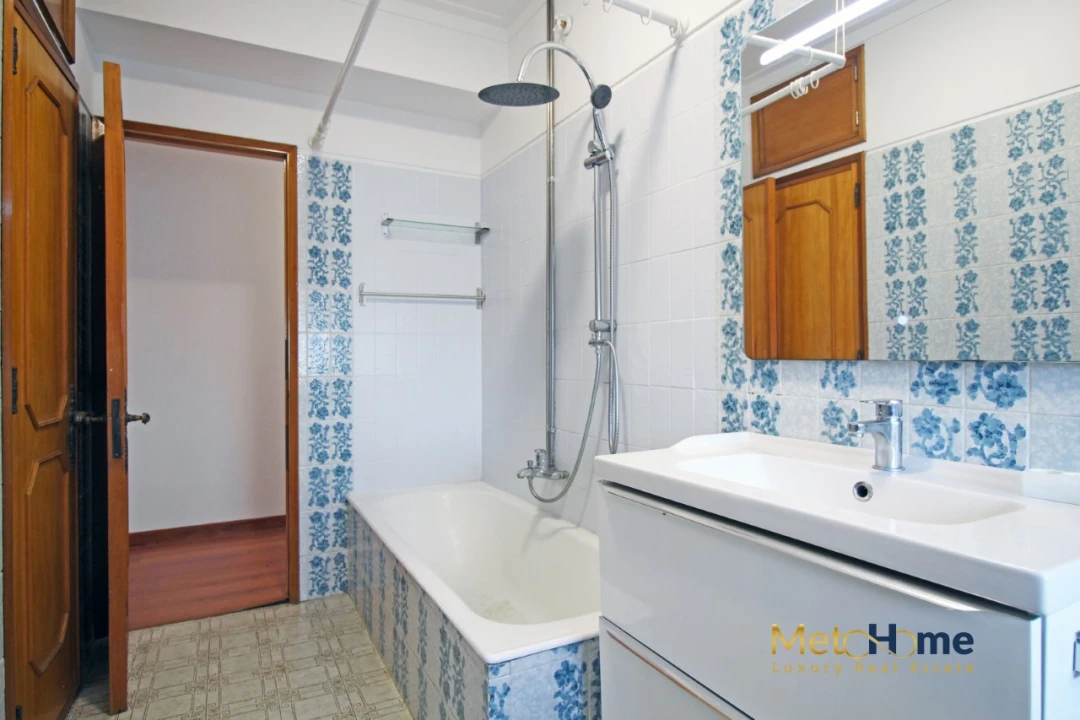 Moradia T3 para Venda em Serzedo e Perosinho Foto 28