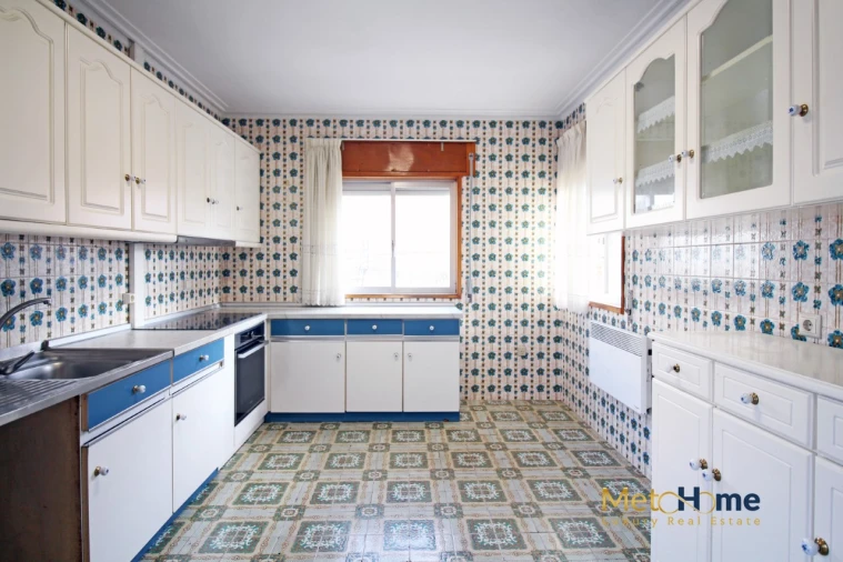 Moradia T3 para Venda em Serzedo e Perosinho Foto 17