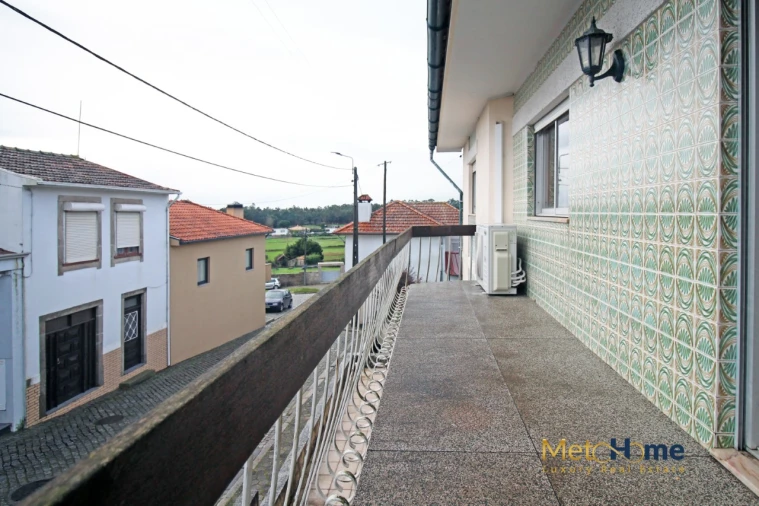 Moradia T3 para Venda em Serzedo e Perosinho Foto 14