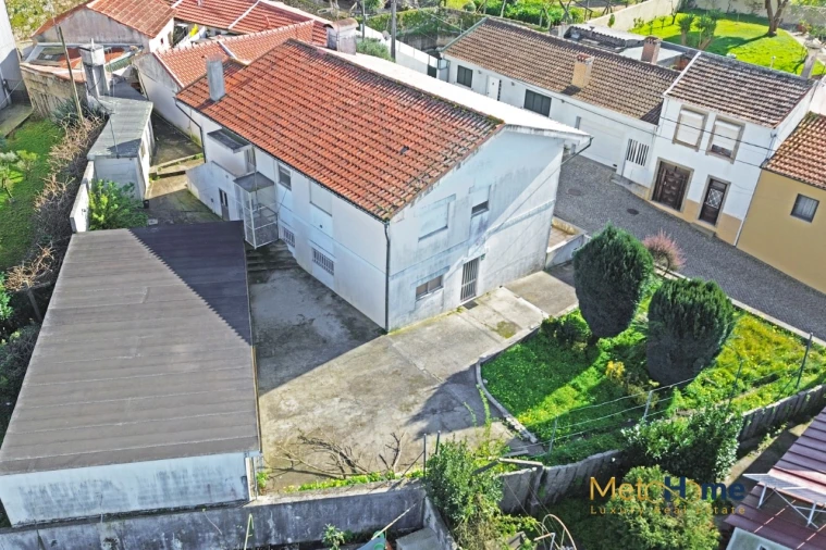 Moradia T3 para Venda em Serzedo e Perosinho Foto 51