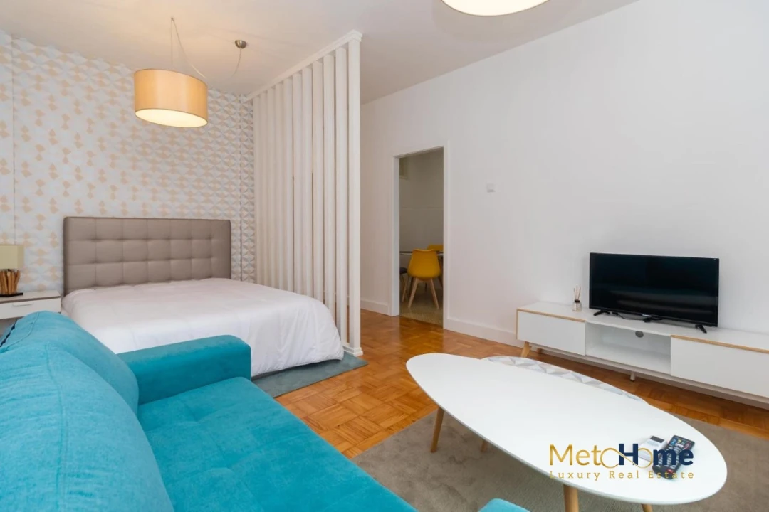 Apartamento para Venda em Lordelo do Ouro e Massarelos Foto 2