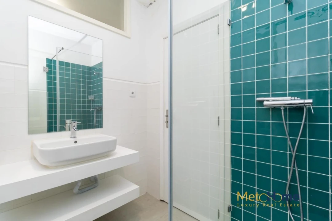 Apartamento para Venda em Lordelo do Ouro e Massarelos Foto 13