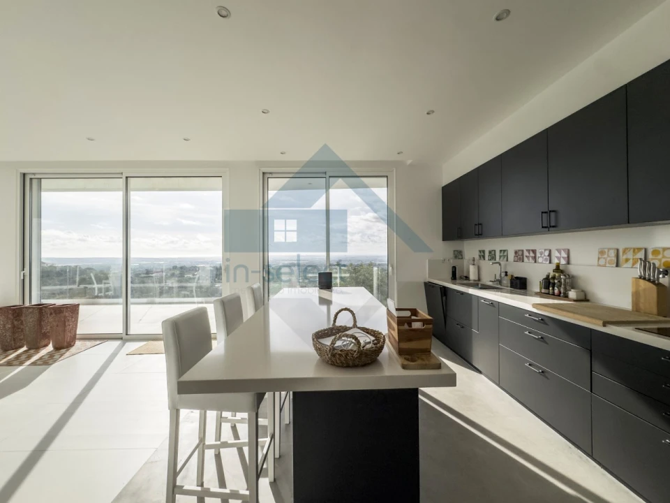 Moradia T3 para Venda em Santa Barbara de Nexe Foto 15