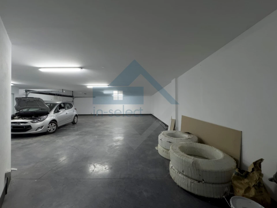 Moradia T3 para Venda em Santa Barbara de Nexe Foto 38