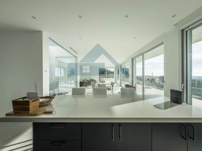 Moradia T3 para Venda em Santa Barbara de Nexe Foto 16