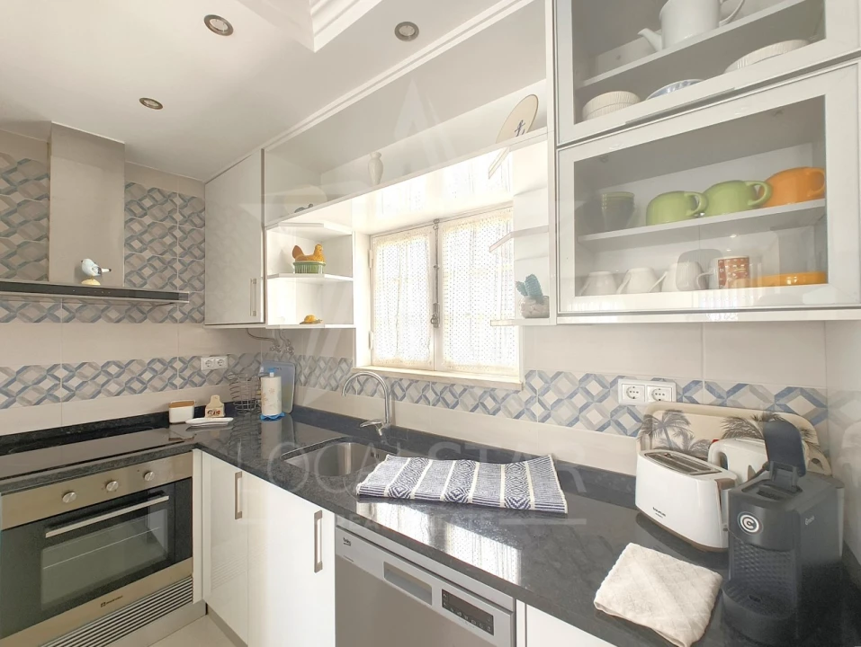 Moradia T11 para Venda em Foz do Arelho Foto 16