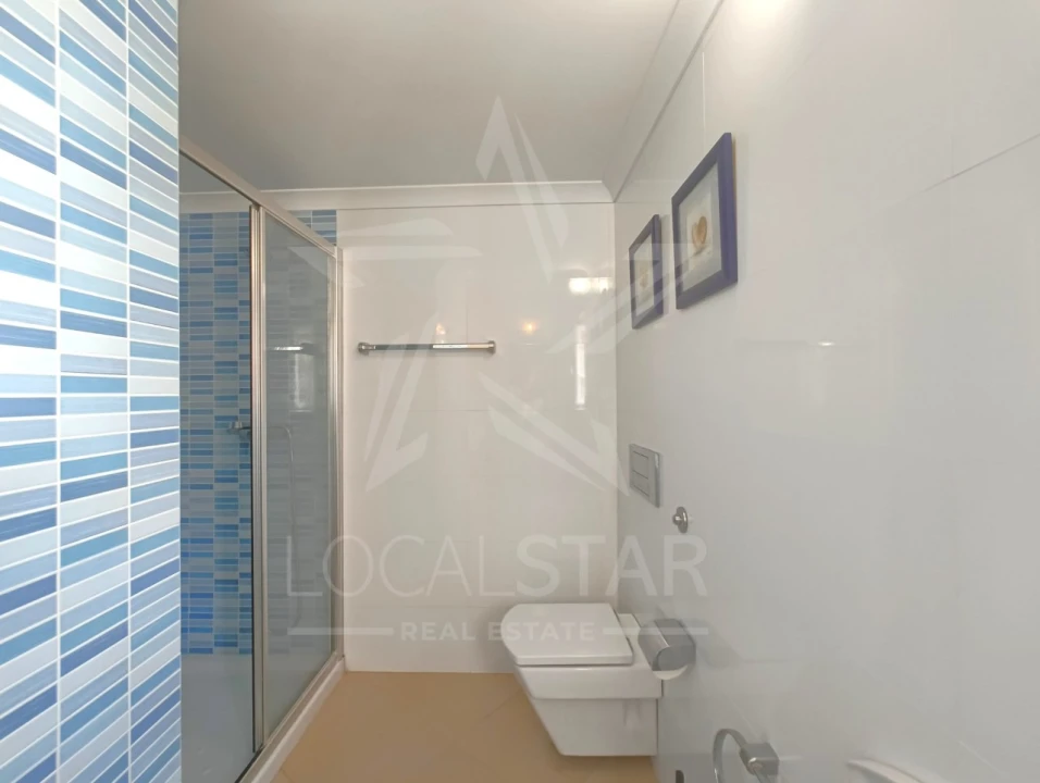 Moradia T11 para Venda em Foz do Arelho Foto 43