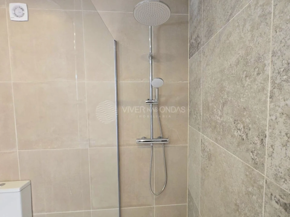 Apartamento T2 para Venda em Santa Maria de Lamas Foto 34