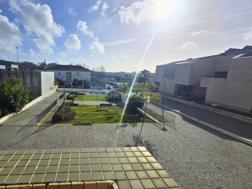 Apartamento T2 para Venda em Santa Maria de Lamas Foto 39