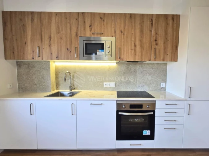 Apartamento T2 para Venda em Santa Maria de Lamas Foto 4