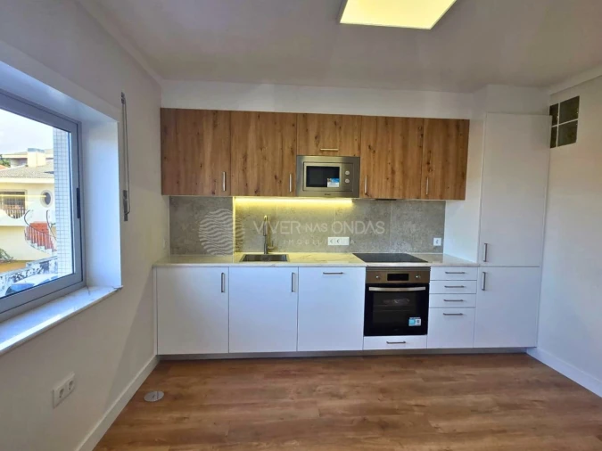 Apartamento T2 para Venda em Santa Maria de Lamas Foto 5