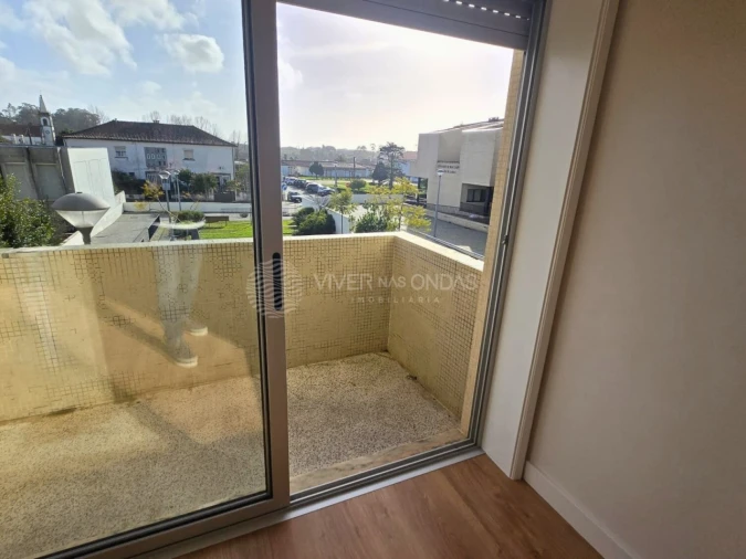 Apartamento T2 para Venda em Santa Maria de Lamas Foto 37