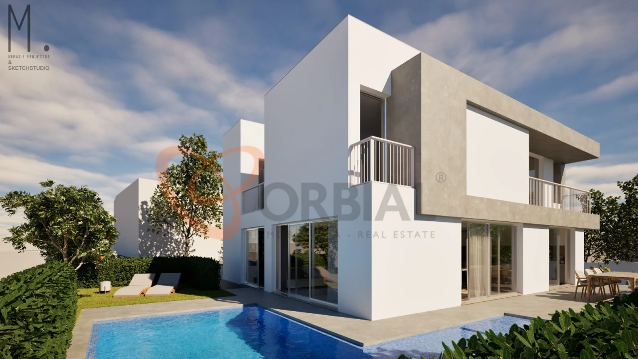 Moradia T4 para Venda em Albufeira e Olhos de Água Foto 1