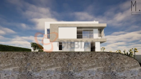 Moradia T4 para Venda em Albufeira e Olhos de Água