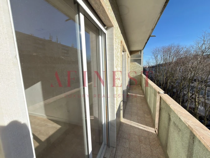 Apartamento T4 para Venda em Águas Livres Foto 11