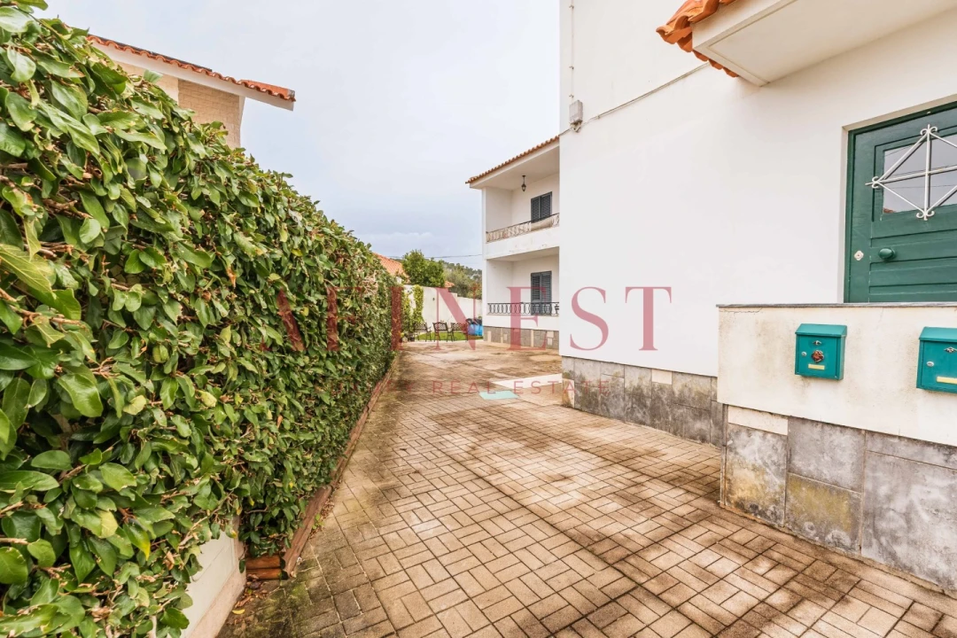 Moradia T4 para Venda em Carcavelos e Parede Foto 27