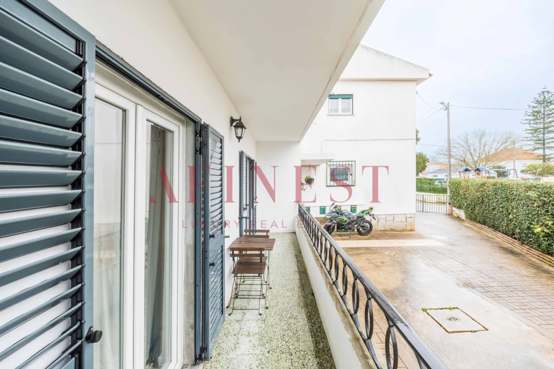 Moradia T4 para Venda em Carcavelos e Parede Foto 17