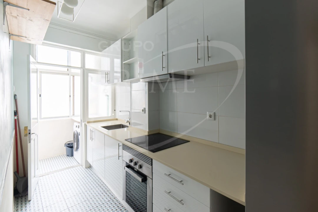 Apartamento T2 para Arrendamento em Bonfim Foto 3