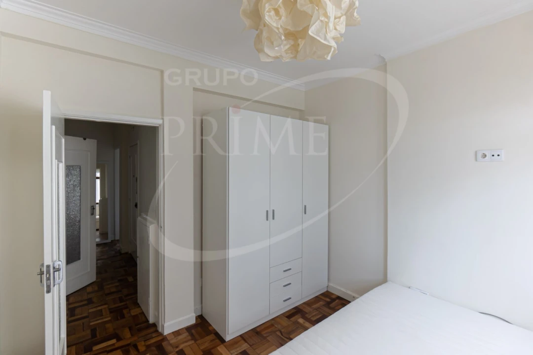 Apartamento T2 para Arrendamento em Bonfim Foto 11