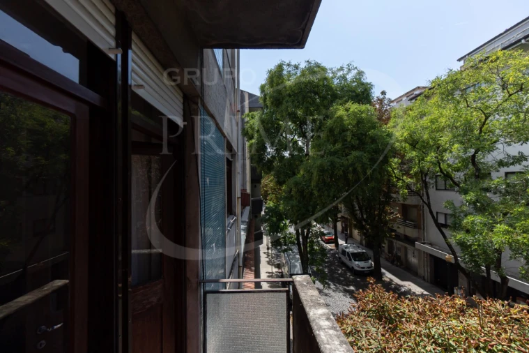 Apartamento T2 para Arrendamento em Bonfim Foto 18