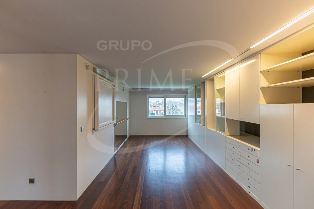Apartamento T2 para Venda em Aldoar, Foz do Douro e Nevogilde Foto 10