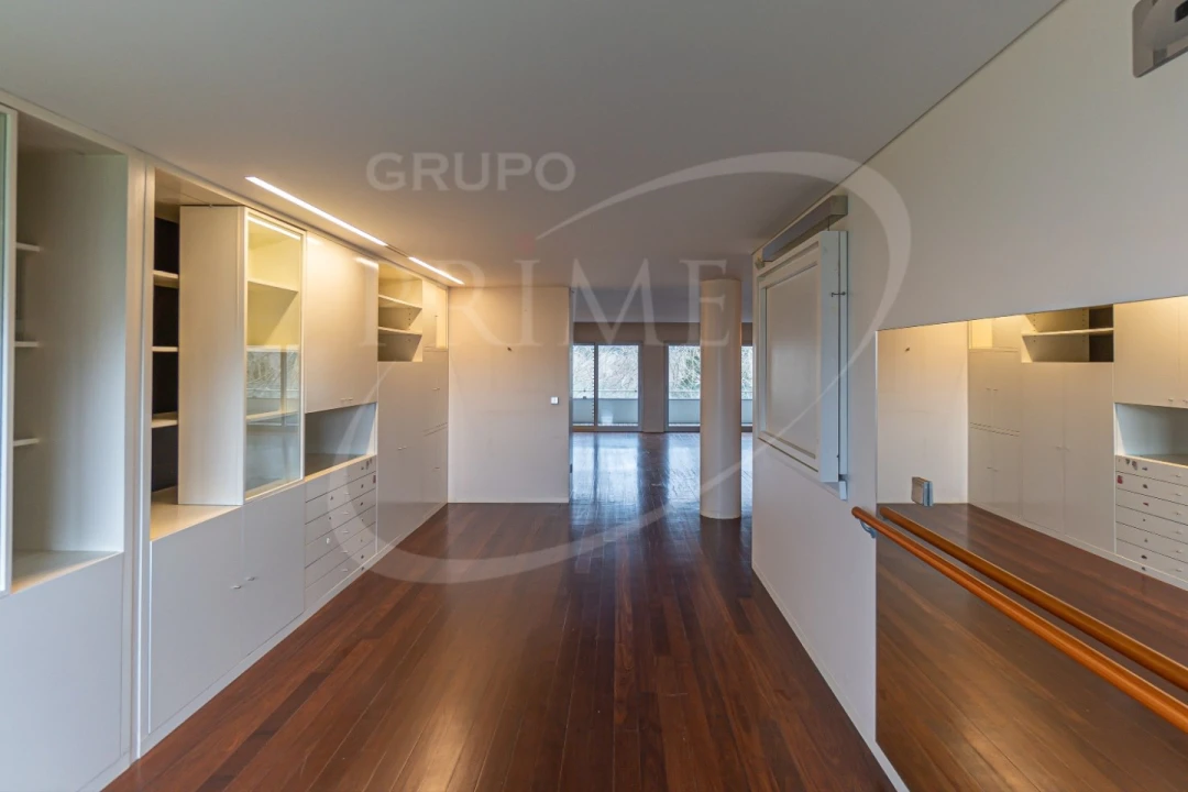Apartamento T2 para Venda em Aldoar, Foz do Douro e Nevogilde Foto 12