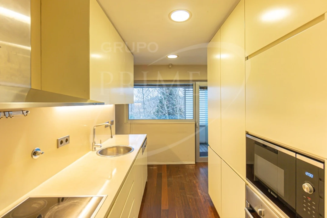 Apartamento T2 para Venda em Aldoar, Foz do Douro e Nevogilde Foto 17