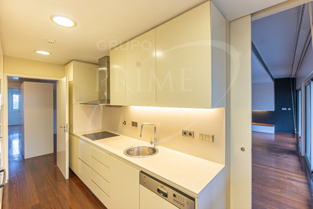 Apartamento T2 para Venda em Aldoar, Foz do Douro e Nevogilde Foto 18