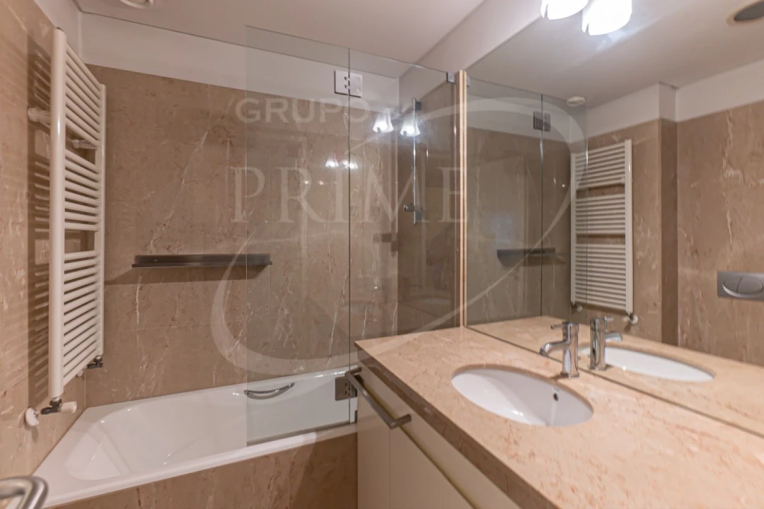 Apartamento T2 para Venda em Aldoar, Foz do Douro e Nevogilde Foto 34