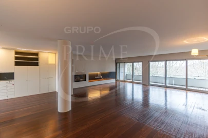 Apartamento T2 para Venda em Aldoar, Foz do Douro e Nevogilde